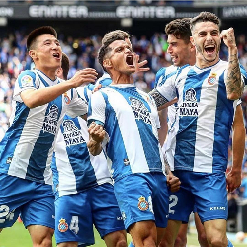 西班牙队击败对手，坚定赢球信念的简单介绍