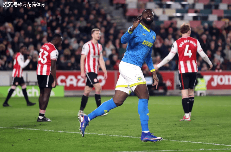 佛罗伦萨逼平对手，表现高效防守的简单介绍